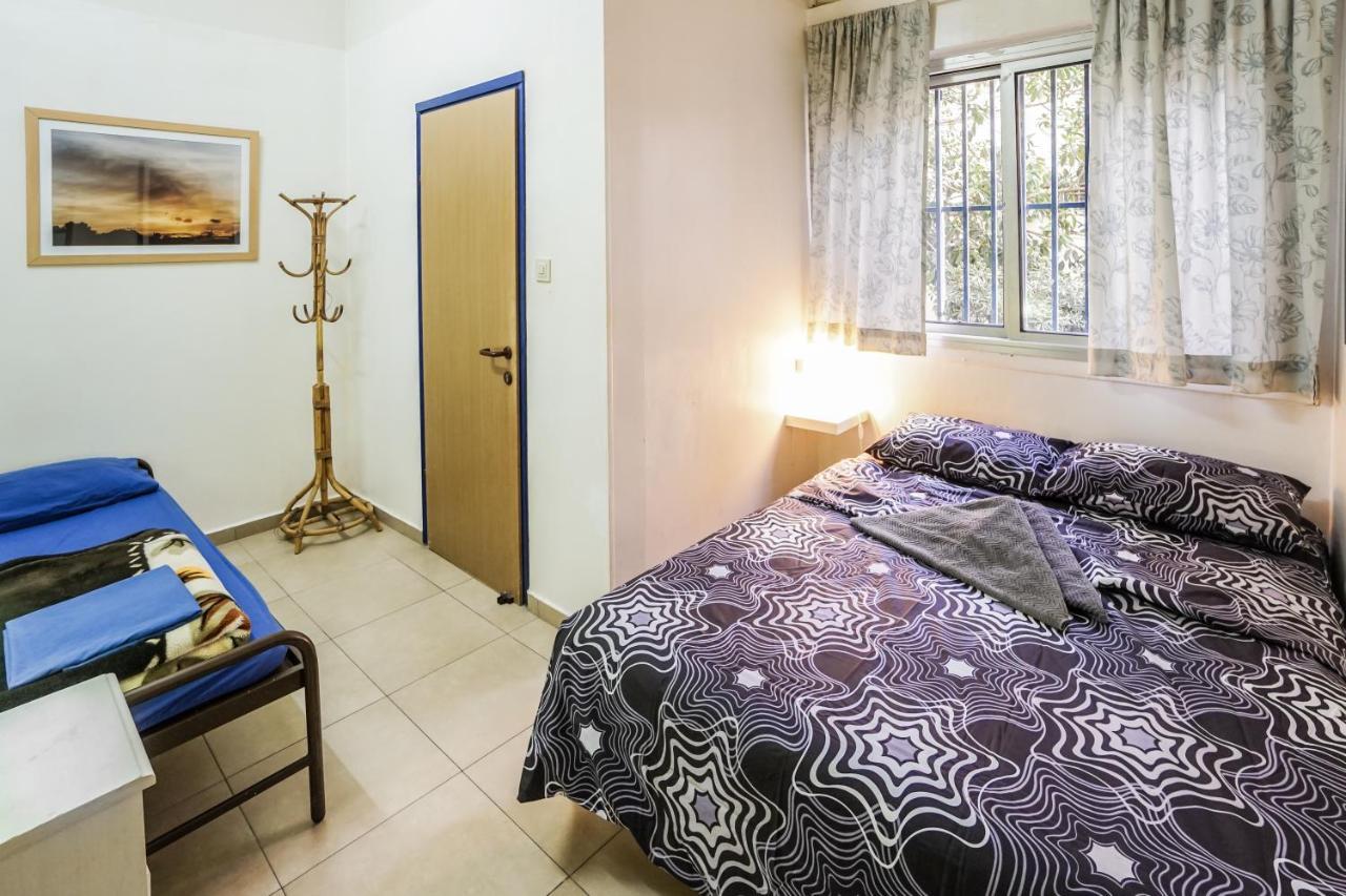 Hayarkon Hostel Tel Aviv Exterior photo